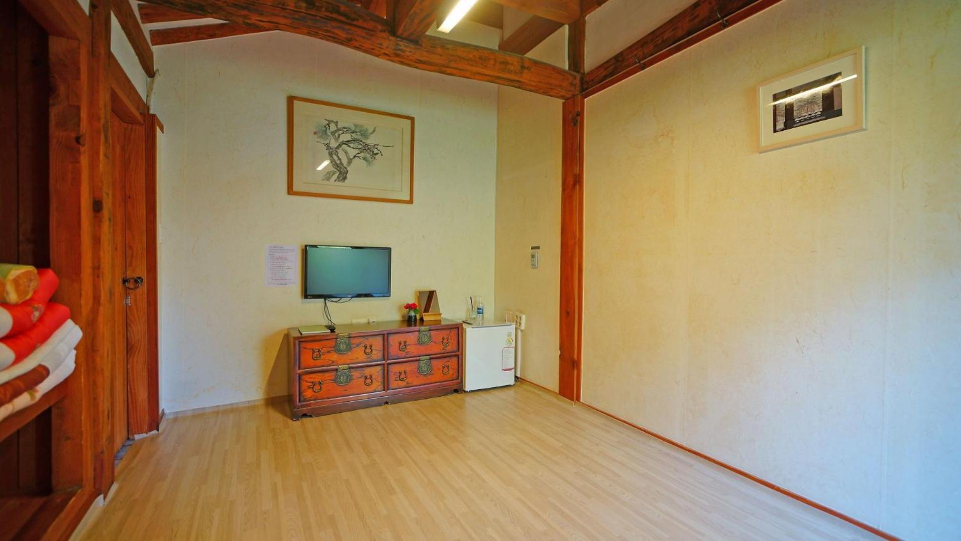 Sarangroo Hotel Jeonju Exterior photo