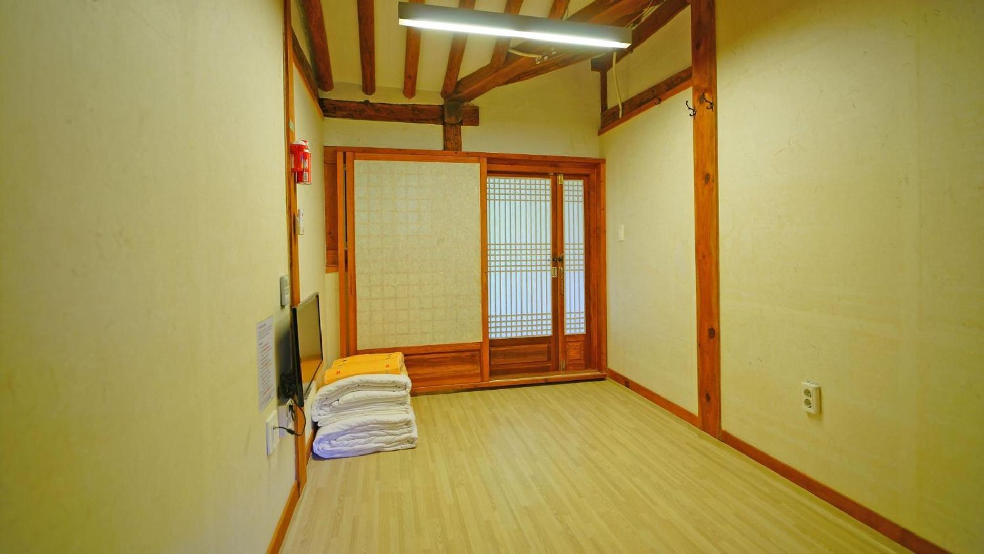 Sarangroo Hotel Jeonju Exterior photo
