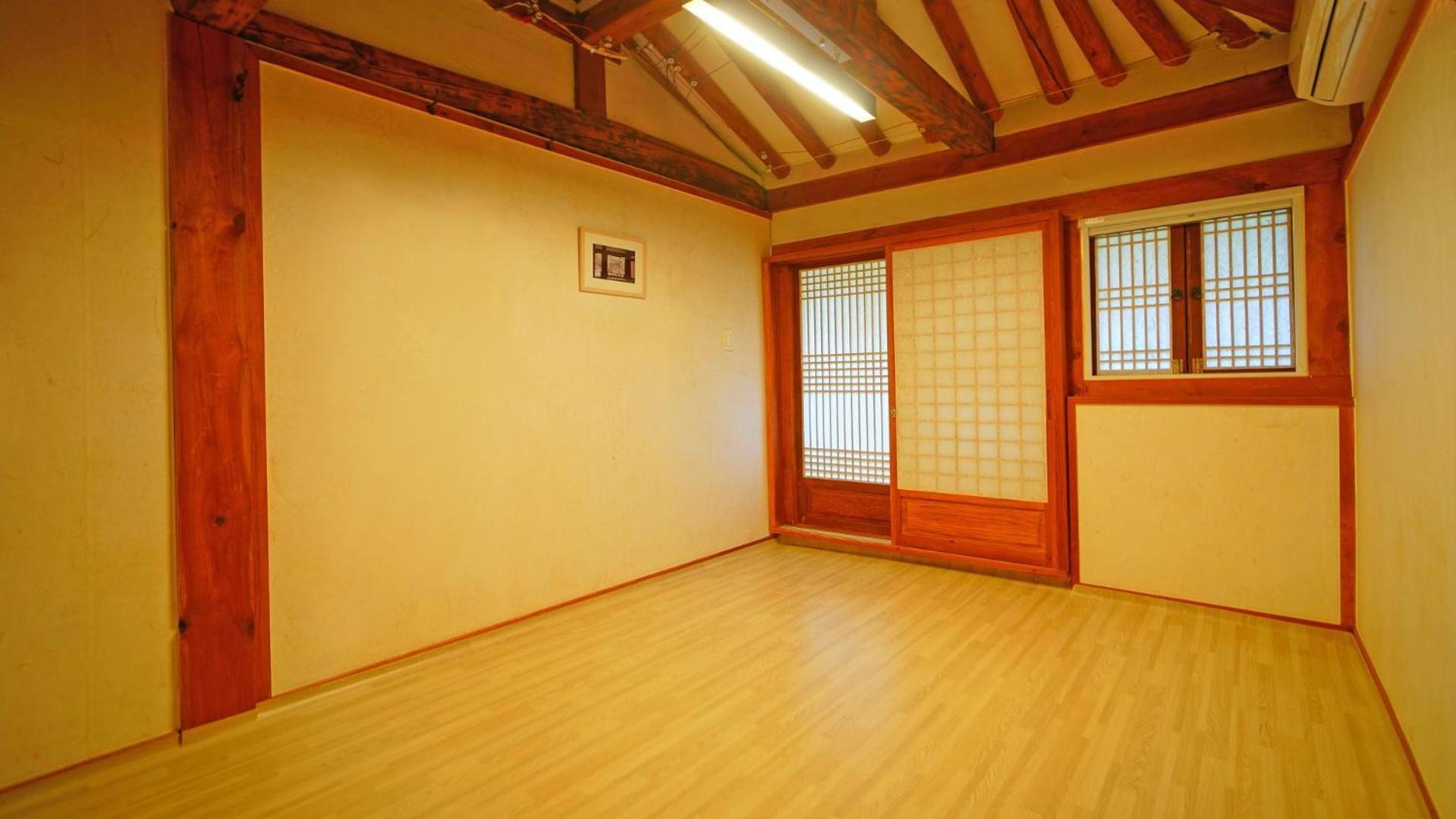 Sarangroo Hotel Jeonju Exterior photo