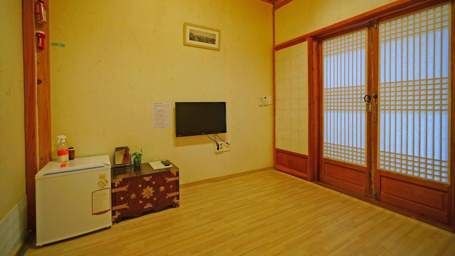 Sarangroo Hotel Jeonju Exterior photo