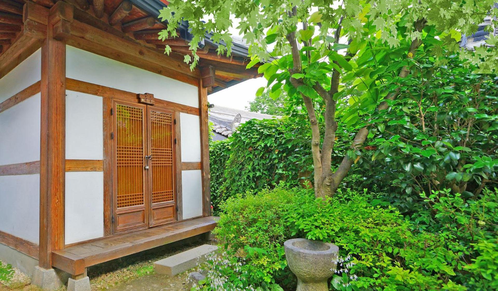 Sarangroo Hotel Jeonju Exterior photo