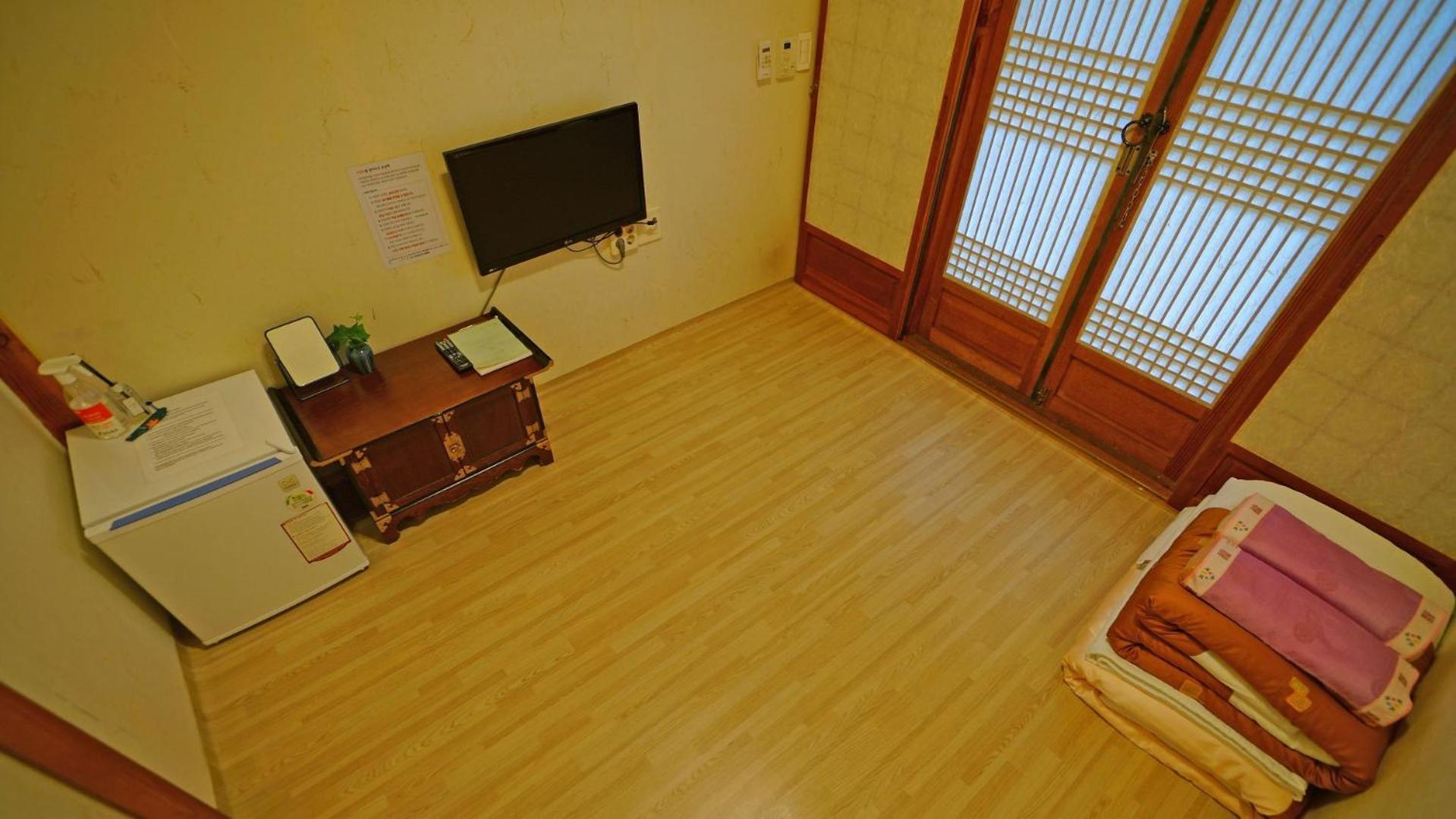 Sarangroo Hotel Jeonju Exterior photo