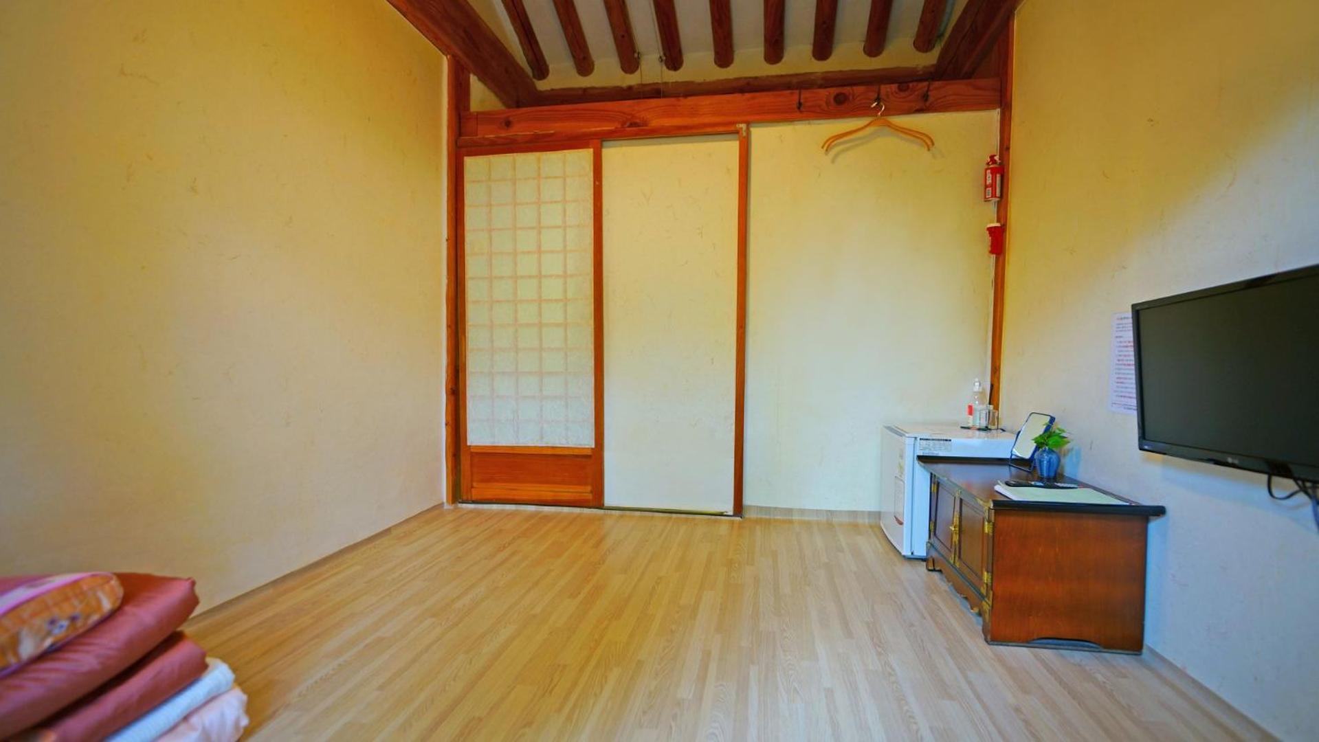 Sarangroo Hotel Jeonju Exterior photo