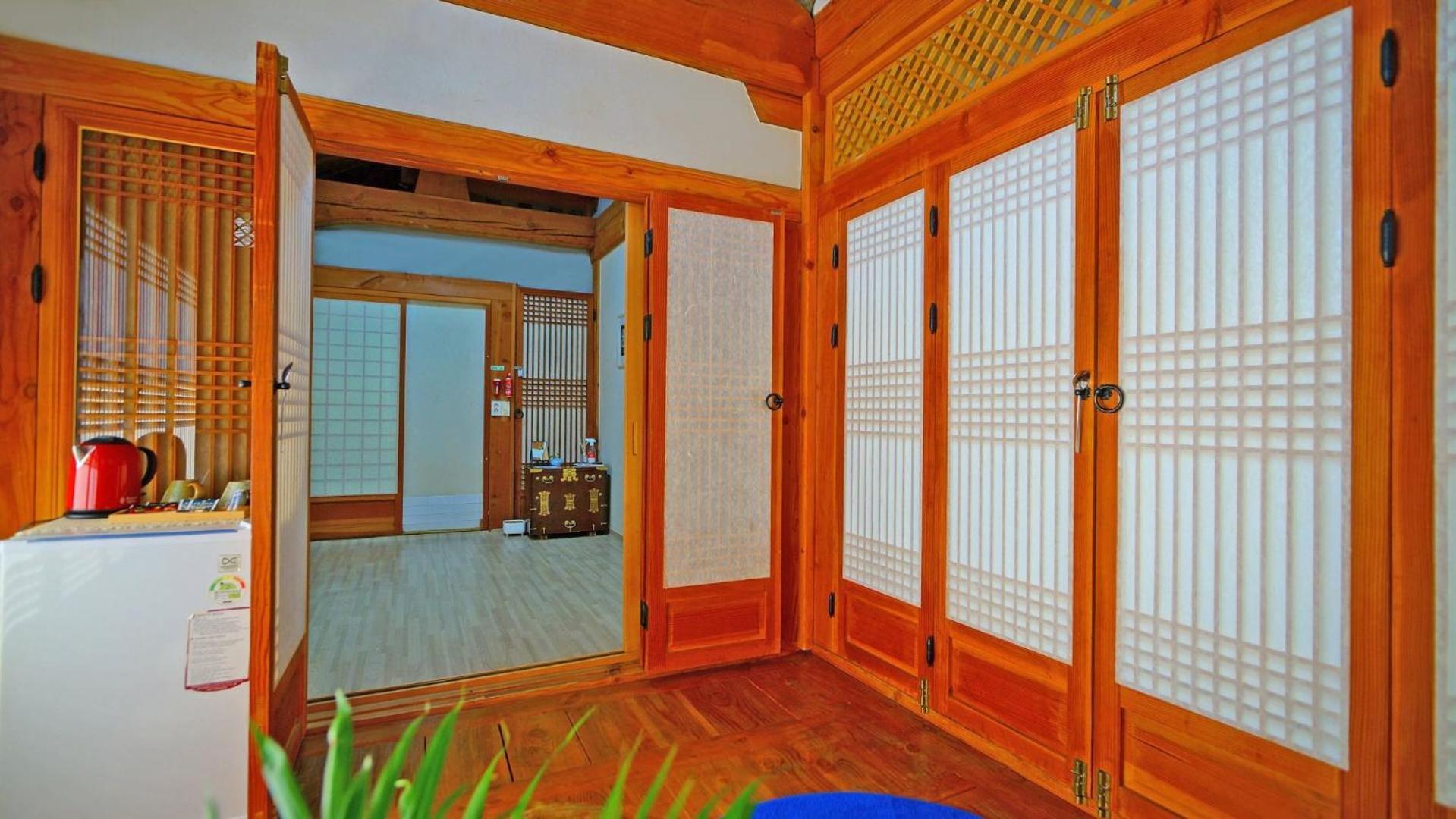 Sarangroo Hotel Jeonju Exterior photo