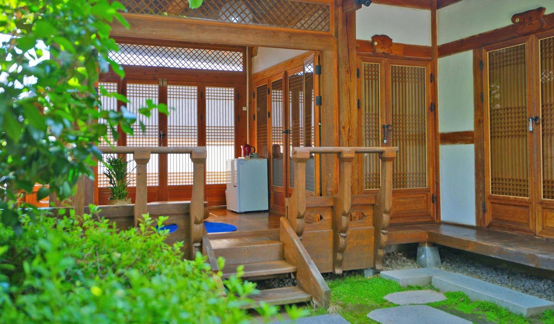 Sarangroo Hotel Jeonju Exterior photo