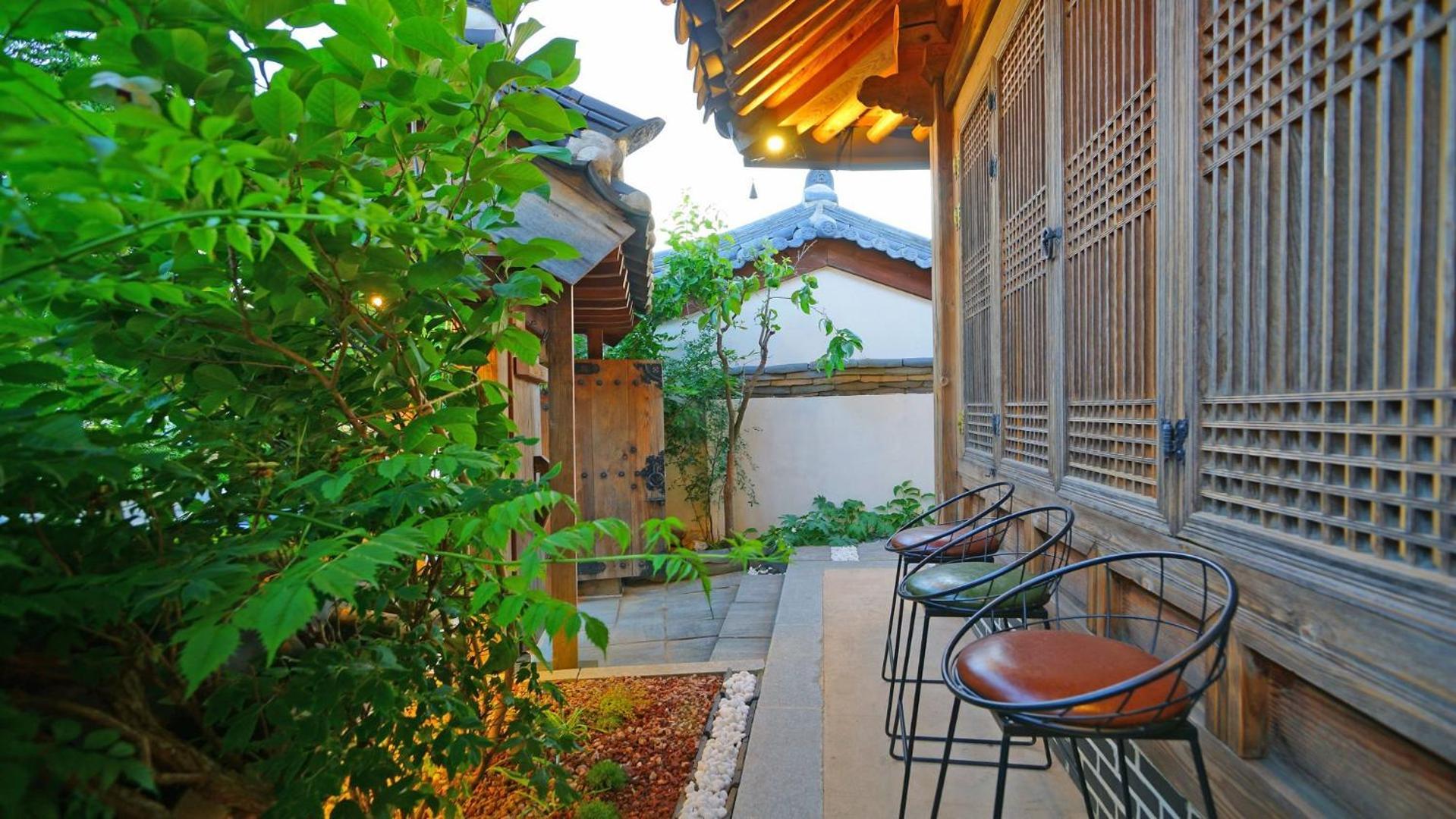 Sarangroo Hotel Jeonju Exterior photo